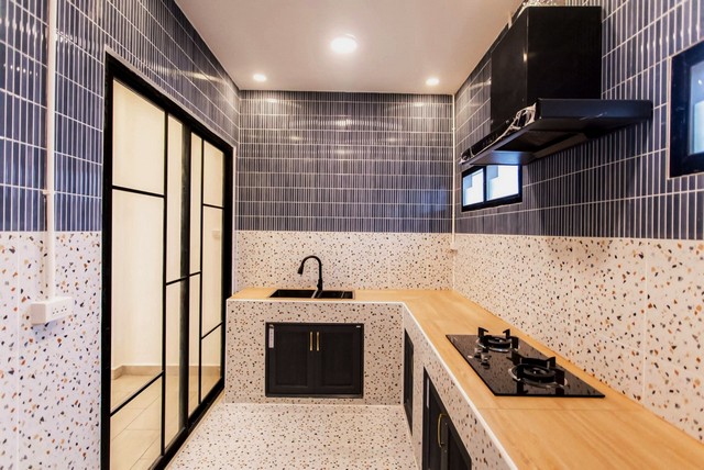 ประกาศฟรี! ซื้อ-ขาย-เช่า คอนโด บ้าน ทาวน์โฮม ที่ดิน และพื้นที่เชิงพาณิชย์ทั่วประเทศไทย ทุกทำเล ทุกงบประมาณ ไม่มีค่าใช้จ่าย ลงง่าย ขายไว เข้าถึงผู้ซื้อโดยตรง 3 245469pic2.jpg