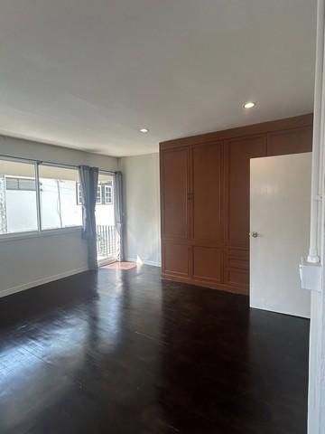 ประกาศฟรี! ซื้อ-ขาย-เช่า คอนโด บ้าน ทาวน์โฮม ที่ดิน และพื้นที่เชิงพาณิชย์ทั่วประเทศไทย ทุกทำเล ทุกงบประมาณ ไม่มีค่าใช้จ่าย ลงง่าย ขายไว เข้าถึงผู้ซื้อโดยตรง 4 509016pic3.jpg