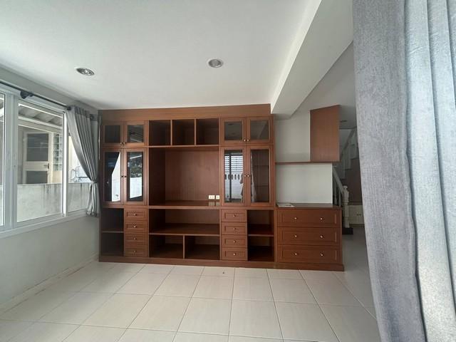 ประกาศฟรี! ซื้อ-ขาย-เช่า คอนโด บ้าน ทาวน์โฮม ที่ดิน และพื้นที่เชิงพาณิชย์ทั่วประเทศไทย ทุกทำเล ทุกงบประมาณ ไม่มีค่าใช้จ่าย ลงง่าย ขายไว เข้าถึงผู้ซื้อโดยตรง 5 509016pic4.jpg