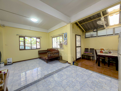 ประกาศฟรี! ซื้อ-ขาย-เช่า คอนโด บ้าน ทาวน์โฮม ที่ดิน และพื้นที่เชิงพาณิชย์ทั่วประเทศไทย ทุกทำเล ทุกงบประมาณ ไม่มีค่าใช้จ่าย ลงง่าย ขายไว เข้าถึงผู้ซื้อโดยตรง 4 247275pic3.jpg