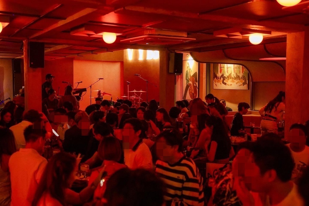 ประกาศฟรี! ซื้อ-ขาย-เช่า คอนโด บ้าน ทาวน์โฮม ที่ดิน และพื้นที่เชิงพาณิชย์ทั่วประเทศไทย ทุกทำเล ทุกงบประมาณ ไม่มีค่าใช้จ่าย ลงง่าย ขายไว เข้าถึงผู้ซื้อโดยตรง 4 247271pic3.jpg