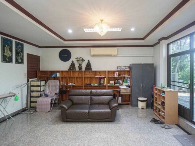 ประกาศฟรี! ซื้อ-ขาย-เช่า คอนโด บ้าน ทาวน์โฮม ที่ดิน และพื้นที่เชิงพาณิชย์ทั่วประเทศไทย ทุกทำเล ทุกงบประมาณ ไม่มีค่าใช้จ่าย ลงง่าย ขายไว เข้าถึงผู้ซื้อโดยตรง 3 312845pic2.jpg