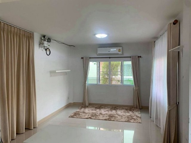 ประกาศฟรี! ซื้อ-ขาย-เช่า คอนโด บ้าน ทาวน์โฮม ที่ดิน และพื้นที่เชิงพาณิชย์ทั่วประเทศไทย ทุกทำเล ทุกงบประมาณ ไม่มีค่าใช้จ่าย ลงง่าย ขายไว เข้าถึงผู้ซื้อโดยตรง 5 247320pic4.jpg