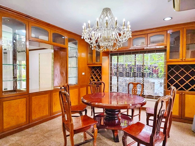 ประกาศฟรี! ซื้อ-ขาย-เช่า คอนโด บ้าน ทาวน์โฮม ที่ดิน และพื้นที่เชิงพาณิชย์ทั่วประเทศไทย ทุกทำเล ทุกงบประมาณ ไม่มีค่าใช้จ่าย ลงง่าย ขายไว เข้าถึงผู้ซื้อโดยตรง 3 247219pic2.jpg