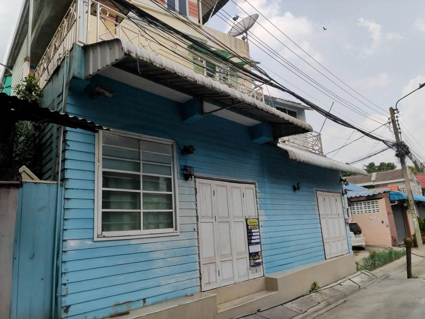 ประกาศฟรี! ซื้อ-ขาย-เช่า คอนโด บ้าน ทาวน์โฮม ที่ดิน และพื้นที่เชิงพาณิชย์ทั่วประเทศไทย ทุกทำเล ทุกงบประมาณ ไม่มีค่าใช้จ่าย ลงง่าย ขายไว เข้าถึงผู้ซื้อโดยตรง 3 247252pic2.jpg