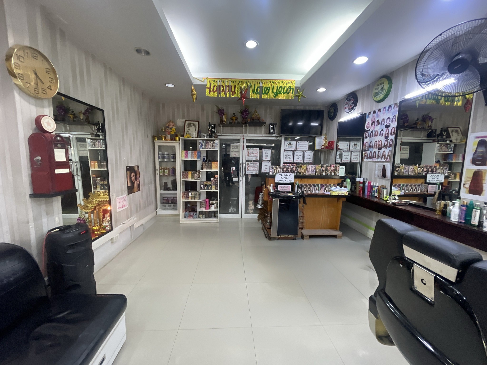 ประกาศฟรี! ซื้อ-ขาย-เช่า คอนโด บ้าน ทาวน์โฮม ที่ดิน และพื้นที่เชิงพาณิชย์ทั่วประเทศไทย ทุกทำเล ทุกงบประมาณ ไม่มีค่าใช้จ่าย ลงง่าย ขายไว เข้าถึงผู้ซื้อโดยตรง 5 247251pic4.jpg