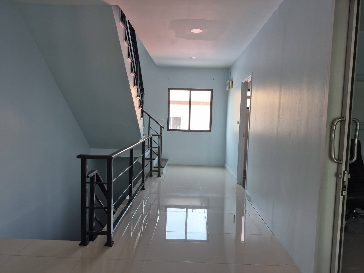 ประกาศฟรี! ซื้อ-ขาย-เช่า คอนโด บ้าน ทาวน์โฮม ที่ดิน และพื้นที่เชิงพาณิชย์ทั่วประเทศไทย ทุกทำเล ทุกงบประมาณ ไม่มีค่าใช้จ่าย ลงง่าย ขายไว เข้าถึงผู้ซื้อโดยตรง 5 247247pic4.jpg