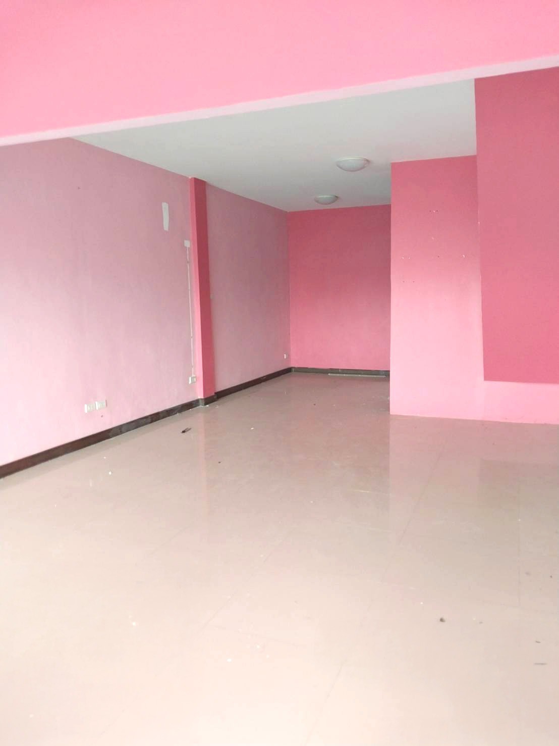 ประกาศฟรี! ซื้อ-ขาย-เช่า คอนโด บ้าน ทาวน์โฮม ที่ดิน และพื้นที่เชิงพาณิชย์ทั่วประเทศไทย ทุกทำเล ทุกงบประมาณ ไม่มีค่าใช้จ่าย ลงง่าย ขายไว เข้าถึงผู้ซื้อโดยตรง 3 247243pic2.jpg