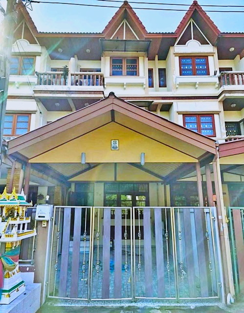 ประกาศฟรี! ซื้อ-ขาย-เช่า คอนโด บ้าน ทาวน์โฮม ที่ดิน และพื้นที่เชิงพาณิชย์ทั่วประเทศไทย ทุกทำเล ทุกงบประมาณ ไม่มีค่าใช้จ่าย ลงง่าย ขายไว เข้าถึงผู้ซื้อโดยตรง 3 247218pic2.jpg