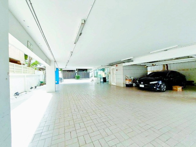 ประกาศฟรี! ซื้อ-ขาย-เช่า คอนโด บ้าน ทาวน์โฮม ที่ดิน และพื้นที่เชิงพาณิชย์ทั่วประเทศไทย ทุกทำเล ทุกงบประมาณ ไม่มีค่าใช้จ่าย ลงง่าย ขายไว เข้าถึงผู้ซื้อโดยตรง 4 247198pic3.jpg