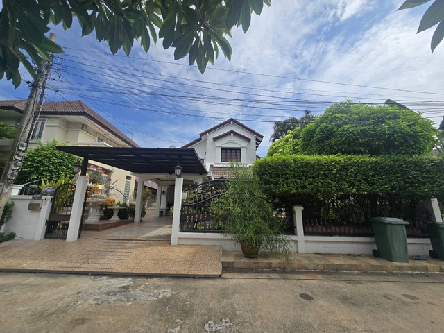 ประกาศฟรี! ซื้อ-ขาย-เช่า คอนโด บ้าน ทาวน์โฮม ที่ดิน และพื้นที่เชิงพาณิชย์ทั่วประเทศไทย ทุกทำเล ทุกงบประมาณ ไม่มีค่าใช้จ่าย ลงง่าย ขายไว เข้าถึงผู้ซื้อโดยตรง 2 279513pic1.jpg