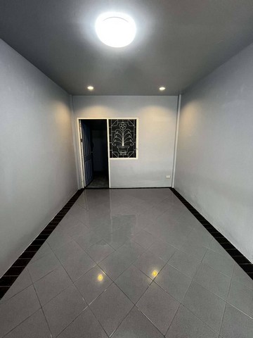 ประกาศฟรี! ซื้อ-ขาย-เช่า คอนโด บ้าน ทาวน์โฮม ที่ดิน และพื้นที่เชิงพาณิชย์ทั่วประเทศไทย ทุกทำเล ทุกงบประมาณ ไม่มีค่าใช้จ่าย ลงง่าย ขายไว เข้าถึงผู้ซื้อโดยตรง 4 247425pic3.jpg