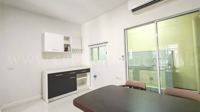 ประกาศฟรี! ซื้อ-ขาย-เช่า คอนโด บ้าน ทาวน์โฮม ที่ดิน และพื้นที่เชิงพาณิชย์ทั่วประเทศไทย ทุกทำเล ทุกงบประมาณ ไม่มีค่าใช้จ่าย ลงง่าย ขายไว เข้าถึงผู้ซื้อโดยตรง 4 247364pic3.jpg