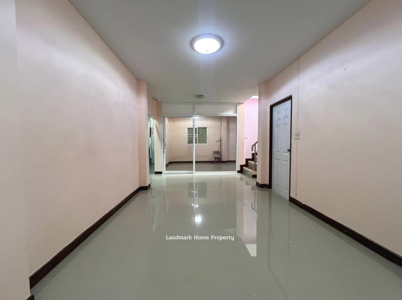 ประกาศฟรี! ซื้อ-ขาย-เช่า คอนโด บ้าน ทาวน์โฮม ที่ดิน และพื้นที่เชิงพาณิชย์ทั่วประเทศไทย ทุกทำเล ทุกงบประมาณ ไม่มีค่าใช้จ่าย ลงง่าย ขายไว เข้าถึงผู้ซื้อโดยตรง 4 313053pic3.jpg