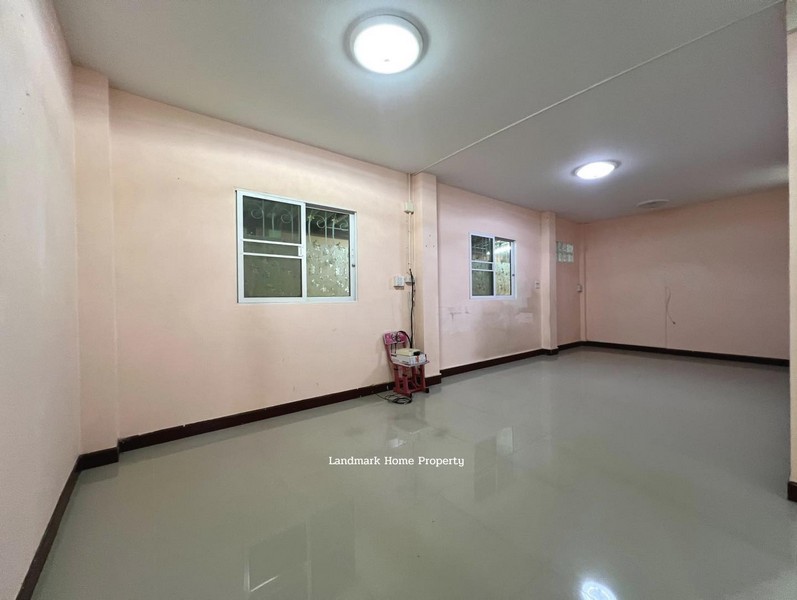 ประกาศฟรี! ซื้อ-ขาย-เช่า คอนโด บ้าน ทาวน์โฮม ที่ดิน และพื้นที่เชิงพาณิชย์ทั่วประเทศไทย ทุกทำเล ทุกงบประมาณ ไม่มีค่าใช้จ่าย ลงง่าย ขายไว เข้าถึงผู้ซื้อโดยตรง 5 313053pic4.jpg