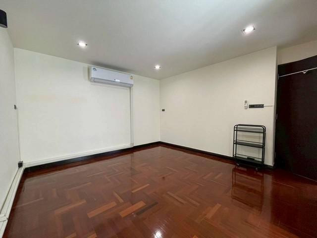 ประกาศฟรี! ซื้อ-ขาย-เช่า คอนโด บ้าน ทาวน์โฮม ที่ดิน และพื้นที่เชิงพาณิชย์ทั่วประเทศไทย ทุกทำเล ทุกงบประมาณ ไม่มีค่าใช้จ่าย ลงง่าย ขายไว เข้าถึงผู้ซื้อโดยตรง 5 509427pic4.jpg