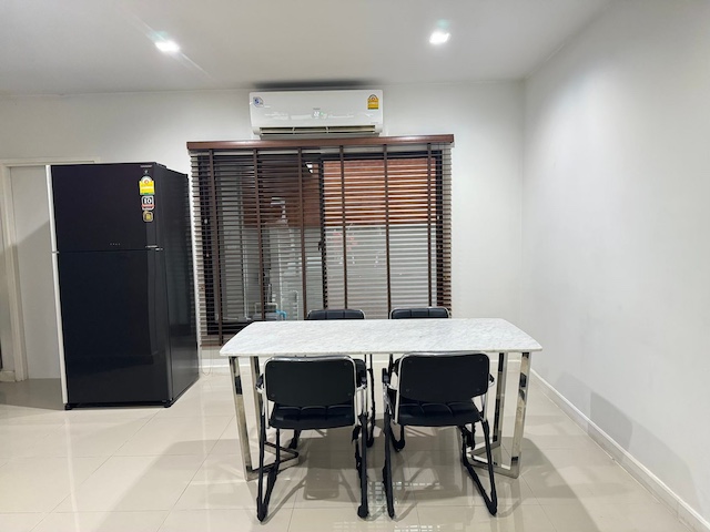 ประกาศฟรี! ซื้อ-ขาย-เช่า คอนโด บ้าน ทาวน์โฮม ที่ดิน และพื้นที่เชิงพาณิชย์ทั่วประเทศไทย ทุกทำเล ทุกงบประมาณ ไม่มีค่าใช้จ่าย ลงง่าย ขายไว เข้าถึงผู้ซื้อโดยตรง 3 509080pic2.jpg