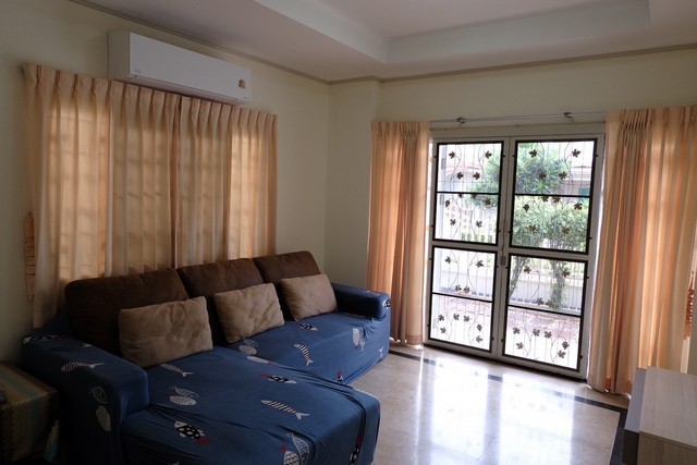 ประกาศฟรี! ซื้อ-ขาย-เช่า คอนโด บ้าน ทาวน์โฮม ที่ดิน และพื้นที่เชิงพาณิชย์ทั่วประเทศไทย ทุกทำเล ทุกงบประมาณ ไม่มีค่าใช้จ่าย ลงง่าย ขายไว เข้าถึงผู้ซื้อโดยตรง 4 509508pic3.jpg