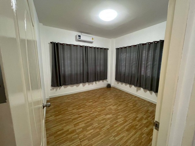 ประกาศฟรี! ซื้อ-ขาย-เช่า คอนโด บ้าน ทาวน์โฮม ที่ดิน และพื้นที่เชิงพาณิชย์ทั่วประเทศไทย ทุกทำเล ทุกงบประมาณ ไม่มีค่าใช้จ่าย ลงง่าย ขายไว เข้าถึงผู้ซื้อโดยตรง 5 292688pic4.jpg