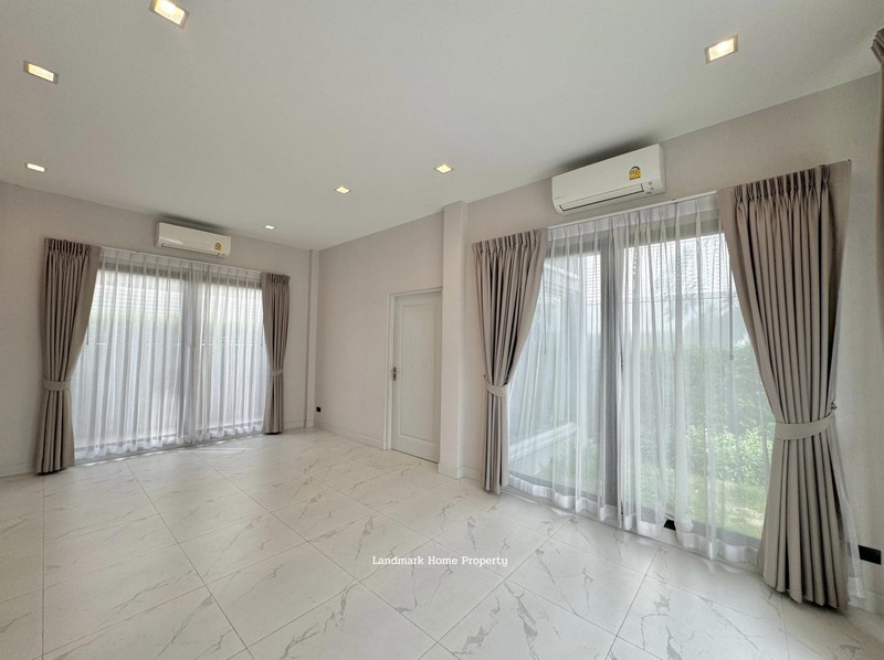 ประกาศฟรี! ซื้อ-ขาย-เช่า คอนโด บ้าน ทาวน์โฮม ที่ดิน และพื้นที่เชิงพาณิชย์ทั่วประเทศไทย ทุกทำเล ทุกงบประมาณ ไม่มีค่าใช้จ่าย ลงง่าย ขายไว เข้าถึงผู้ซื้อโดยตรง 4 22087pic3.jpg