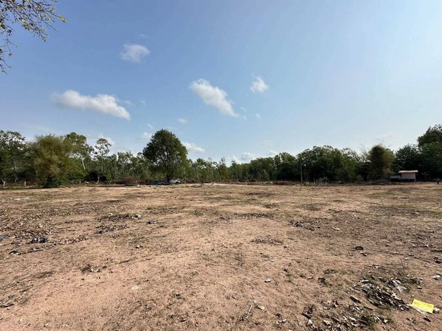 ประกาศฟรี! ซื้อ-ขาย-เช่า คอนโด บ้าน ทาวน์โฮม ที่ดิน และพื้นที่เชิงพาณิชย์ทั่วประเทศไทย ทุกทำเล ทุกงบประมาณ ไม่มีค่าใช้จ่าย ลงง่าย ขายไว เข้าถึงผู้ซื้อโดยตรง 4 247544pic3.jpg