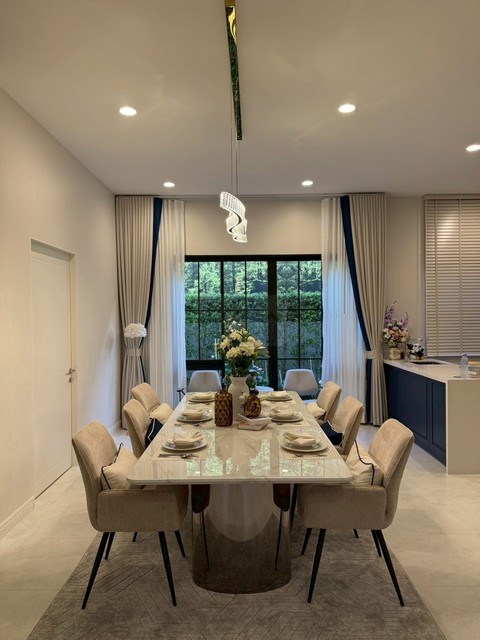 ประกาศฟรี! ซื้อ-ขาย-เช่า คอนโด บ้าน ทาวน์โฮม ที่ดิน และพื้นที่เชิงพาณิชย์ทั่วประเทศไทย ทุกทำเล ทุกงบประมาณ ไม่มีค่าใช้จ่าย ลงง่าย ขายไว เข้าถึงผู้ซื้อโดยตรง 5 509479pic4.jpg