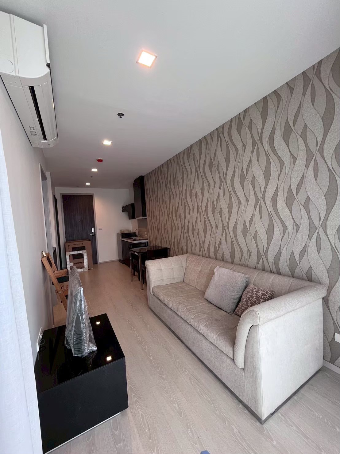 ประกาศฟรี! ซื้อ-ขาย-เช่า คอนโด บ้าน ทาวน์โฮม ที่ดิน และพื้นที่เชิงพาณิชย์ทั่วประเทศไทย ทุกทำเล ทุกงบประมาณ ไม่มีค่าใช้จ่าย ลงง่าย ขายไว เข้าถึงผู้ซื้อโดยตรง 4 509516pic3.jpg