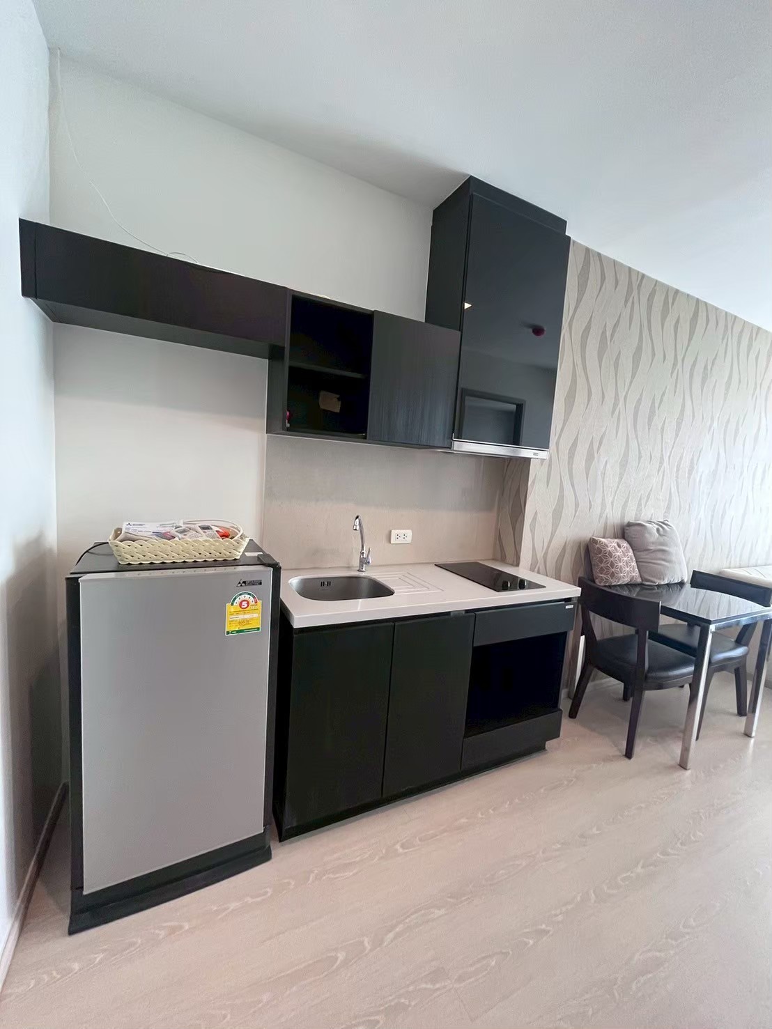 ประกาศฟรี! ซื้อ-ขาย-เช่า คอนโด บ้าน ทาวน์โฮม ที่ดิน และพื้นที่เชิงพาณิชย์ทั่วประเทศไทย ทุกทำเล ทุกงบประมาณ ไม่มีค่าใช้จ่าย ลงง่าย ขายไว เข้าถึงผู้ซื้อโดยตรง 5 509516pic4.jpg