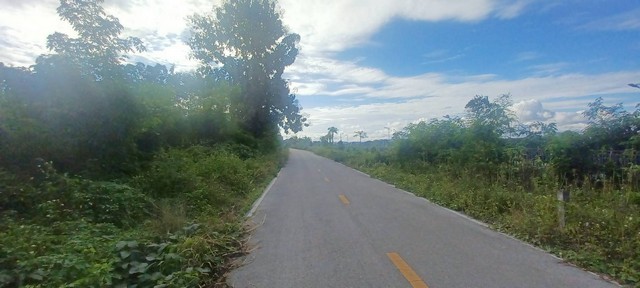 ประกาศฟรี! ซื้อ-ขาย-เช่า คอนโด บ้าน ทาวน์โฮม ที่ดิน และพื้นที่เชิงพาณิชย์ทั่วประเทศไทย ทุกทำเล ทุกงบประมาณ ไม่มีค่าใช้จ่าย ลงง่าย ขายไว เข้าถึงผู้ซื้อโดยตรง 4 245606pic3.jpg