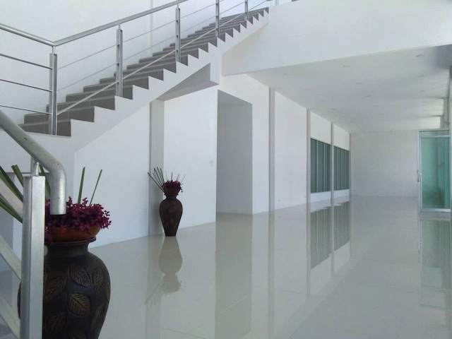 ประกาศฟรี! ซื้อ-ขาย-เช่า คอนโด บ้าน ทาวน์โฮม ที่ดิน และพื้นที่เชิงพาณิชย์ทั่วประเทศไทย ทุกทำเล ทุกงบประมาณ ไม่มีค่าใช้จ่าย ลงง่าย ขายไว เข้าถึงผู้ซื้อโดยตรง 5 293524pic4.jpg