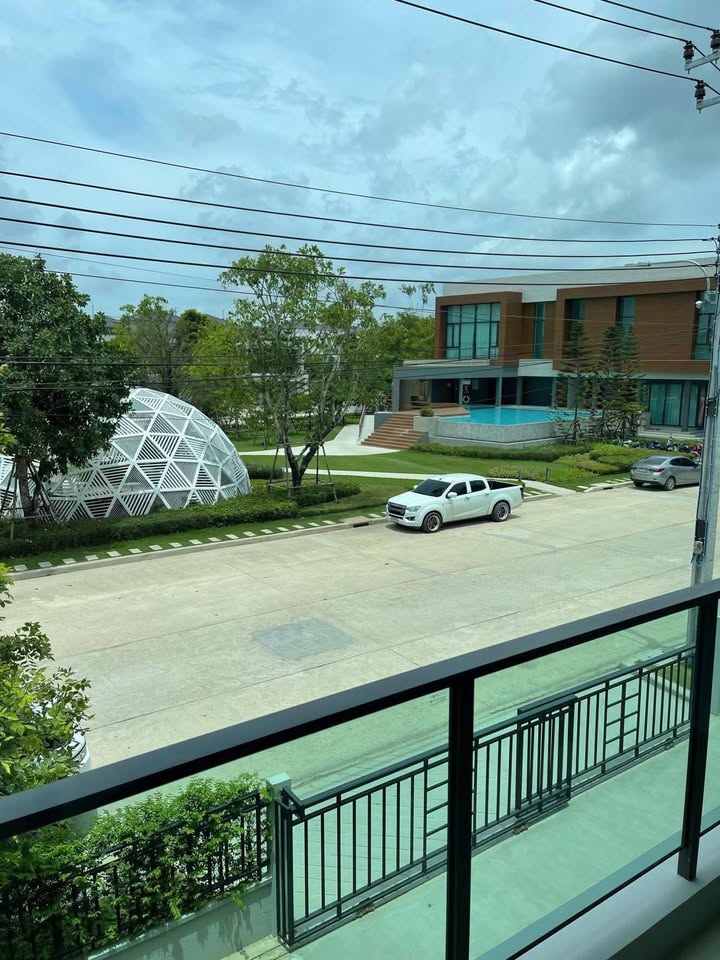 ประกาศฟรี! ซื้อ-ขาย-เช่า คอนโด บ้าน ทาวน์โฮม ที่ดิน และพื้นที่เชิงพาณิชย์ทั่วประเทศไทย ทุกทำเล ทุกงบประมาณ ไม่มีค่าใช้จ่าย ลงง่าย ขายไว เข้าถึงผู้ซื้อโดยตรง 3 509338pic2.jpg