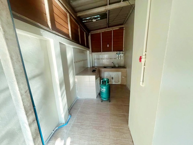 ประกาศฟรี! ซื้อ-ขาย-เช่า คอนโด บ้าน ทาวน์โฮม ที่ดิน และพื้นที่เชิงพาณิชย์ทั่วประเทศไทย ทุกทำเล ทุกงบประมาณ ไม่มีค่าใช้จ่าย ลงง่าย ขายไว เข้าถึงผู้ซื้อโดยตรง 5 313114pic4.jpg