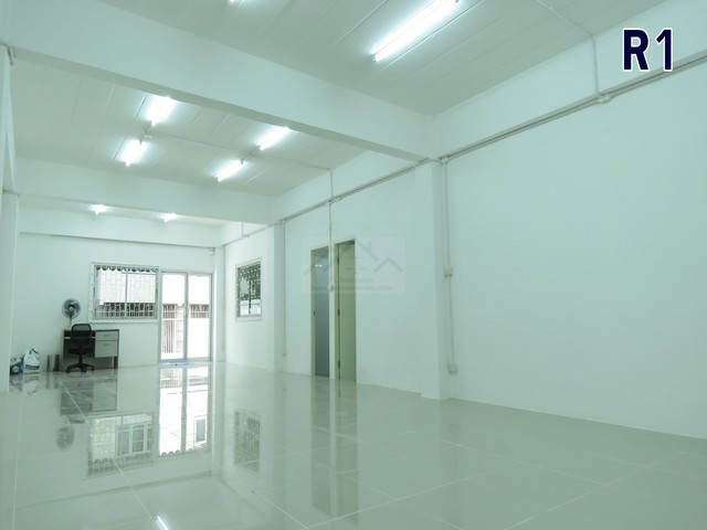 ประกาศฟรี! ซื้อ-ขาย-เช่า คอนโด บ้าน ทาวน์โฮม ที่ดิน และพื้นที่เชิงพาณิชย์ทั่วประเทศไทย ทุกทำเล ทุกงบประมาณ ไม่มีค่าใช้จ่าย ลงง่าย ขายไว เข้าถึงผู้ซื้อโดยตรง 5 509828pic4.jpg