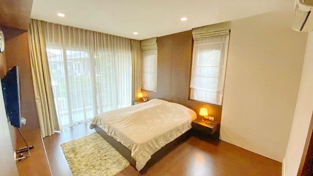 ประกาศฟรี! ซื้อ-ขาย-เช่า คอนโด บ้าน ทาวน์โฮม ที่ดิน และพื้นที่เชิงพาณิชย์ทั่วประเทศไทย ทุกทำเล ทุกงบประมาณ ไม่มีค่าใช้จ่าย ลงง่าย ขายไว เข้าถึงผู้ซื้อโดยตรง 5 313063pic4.jpg