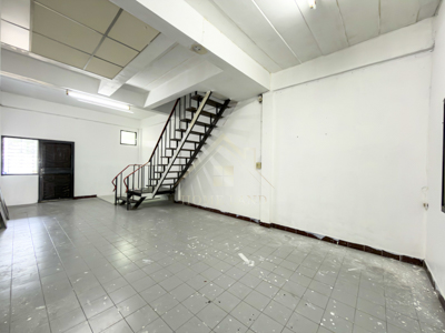 ประกาศฟรี! ซื้อ-ขาย-เช่า คอนโด บ้าน ทาวน์โฮม ที่ดิน และพื้นที่เชิงพาณิชย์ทั่วประเทศไทย ทุกทำเล ทุกงบประมาณ ไม่มีค่าใช้จ่าย ลงง่าย ขายไว เข้าถึงผู้ซื้อโดยตรง 4 247600pic3.jpg