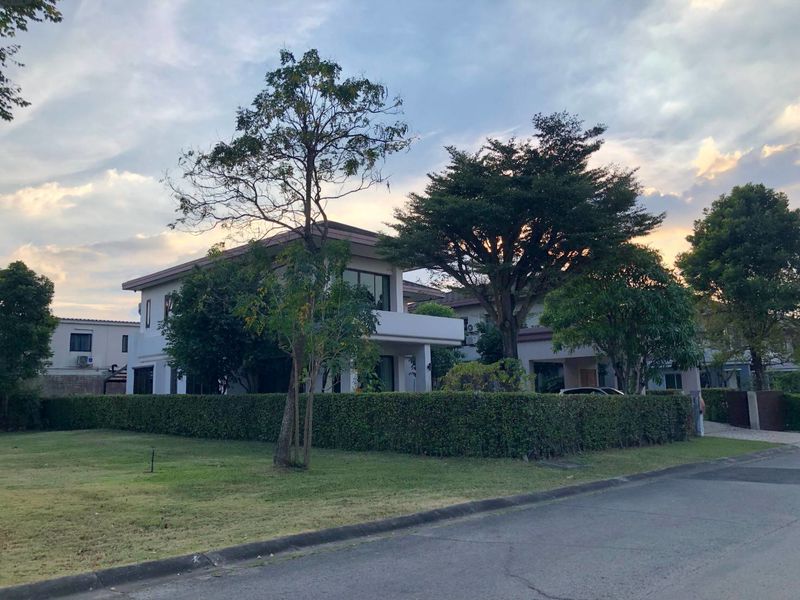 ประกาศฟรี! ซื้อ-ขาย-เช่า คอนโด บ้าน ทาวน์โฮม ที่ดิน และพื้นที่เชิงพาณิชย์ทั่วประเทศไทย ทุกทำเล ทุกงบประมาณ ไม่มีค่าใช้จ่าย ลงง่าย ขายไว เข้าถึงผู้ซื้อโดยตรง 2 313182pic1.jpg