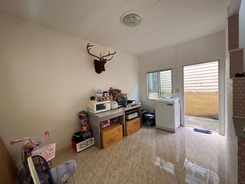 ประกาศฟรี! ซื้อ-ขาย-เช่า คอนโด บ้าน ทาวน์โฮม ที่ดิน และพื้นที่เชิงพาณิชย์ทั่วประเทศไทย ทุกทำเล ทุกงบประมาณ ไม่มีค่าใช้จ่าย ลงง่าย ขายไว เข้าถึงผู้ซื้อโดยตรง 5 308294pic4.jpg