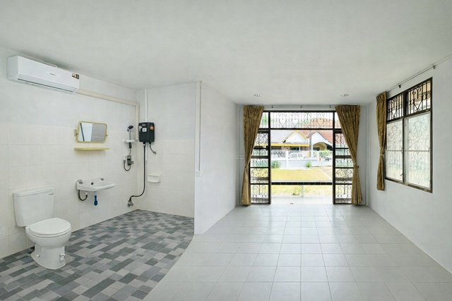 ประกาศฟรี! ซื้อ-ขาย-เช่า คอนโด บ้าน ทาวน์โฮม ที่ดิน และพื้นที่เชิงพาณิชย์ทั่วประเทศไทย ทุกทำเล ทุกงบประมาณ ไม่มีค่าใช้จ่าย ลงง่าย ขายไว เข้าถึงผู้ซื้อโดยตรง 3 313149pic2.jpg