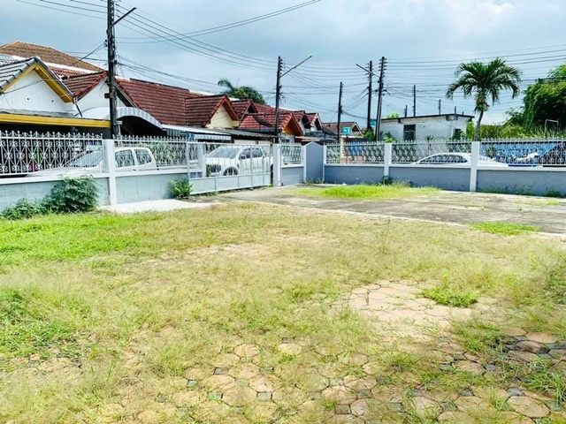 ประกาศฟรี! ซื้อ-ขาย-เช่า คอนโด บ้าน ทาวน์โฮม ที่ดิน และพื้นที่เชิงพาณิชย์ทั่วประเทศไทย ทุกทำเล ทุกงบประมาณ ไม่มีค่าใช้จ่าย ลงง่าย ขายไว เข้าถึงผู้ซื้อโดยตรง 5 313148pic4.jpg