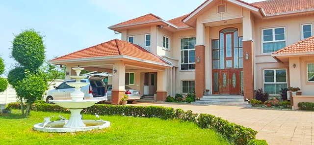 ประกาศฟรี! ซื้อ-ขาย-เช่า คอนโด บ้าน ทาวน์โฮม ที่ดิน และพื้นที่เชิงพาณิชย์ทั่วประเทศไทย ทุกทำเล ทุกงบประมาณ ไม่มีค่าใช้จ่าย ลงง่าย ขายไว เข้าถึงผู้ซื้อโดยตรง 2 313145pic1.jpg