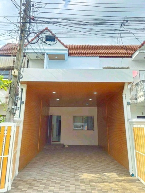 ประกาศฟรี! ซื้อ-ขาย-เช่า คอนโด บ้าน ทาวน์โฮม ที่ดิน และพื้นที่เชิงพาณิชย์ทั่วประเทศไทย ทุกทำเล ทุกงบประมาณ ไม่มีค่าใช้จ่าย ลงง่าย ขายไว เข้าถึงผู้ซื้อโดยตรง 3 313141pic2.jpg