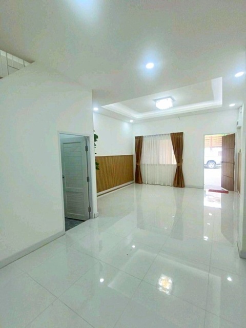 ประกาศฟรี! ซื้อ-ขาย-เช่า คอนโด บ้าน ทาวน์โฮม ที่ดิน และพื้นที่เชิงพาณิชย์ทั่วประเทศไทย ทุกทำเล ทุกงบประมาณ ไม่มีค่าใช้จ่าย ลงง่าย ขายไว เข้าถึงผู้ซื้อโดยตรง 3 313139pic2.jpg