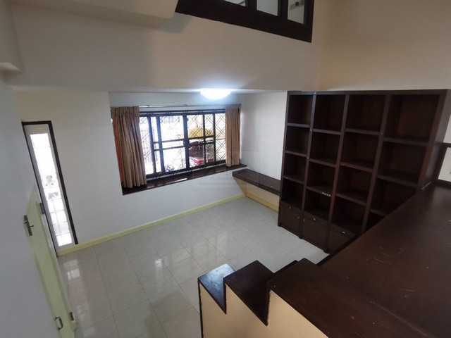 ประกาศฟรี! ซื้อ-ขาย-เช่า คอนโด บ้าน ทาวน์โฮม ที่ดิน และพื้นที่เชิงพาณิชย์ทั่วประเทศไทย ทุกทำเล ทุกงบประมาณ ไม่มีค่าใช้จ่าย ลงง่าย ขายไว เข้าถึงผู้ซื้อโดยตรง 4 509945pic3.jpg