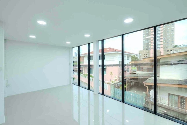 ประกาศฟรี! ซื้อ-ขาย-เช่า คอนโด บ้าน ทาวน์โฮม ที่ดิน และพื้นที่เชิงพาณิชย์ทั่วประเทศไทย ทุกทำเล ทุกงบประมาณ ไม่มีค่าใช้จ่าย ลงง่าย ขายไว เข้าถึงผู้ซื้อโดยตรง 5 247653pic4.jpg