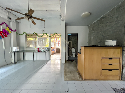 ประกาศฟรี! ซื้อ-ขาย-เช่า คอนโด บ้าน ทาวน์โฮม ที่ดิน และพื้นที่เชิงพาณิชย์ทั่วประเทศไทย ทุกทำเล ทุกงบประมาณ ไม่มีค่าใช้จ่าย ลงง่าย ขายไว เข้าถึงผู้ซื้อโดยตรง 5 247681pic4.jpg