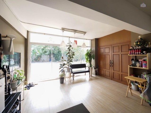 ประกาศฟรี! ซื้อ-ขาย-เช่า คอนโด บ้าน ทาวน์โฮม ที่ดิน และพื้นที่เชิงพาณิชย์ทั่วประเทศไทย ทุกทำเล ทุกงบประมาณ ไม่มีค่าใช้จ่าย ลงง่าย ขายไว เข้าถึงผู้ซื้อโดยตรง 4 164843pic3.jpg