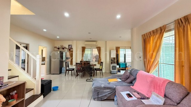 ประกาศฟรี! ซื้อ-ขาย-เช่า คอนโด บ้าน ทาวน์โฮม ที่ดิน และพื้นที่เชิงพาณิชย์ทั่วประเทศไทย ทุกทำเล ทุกงบประมาณ ไม่มีค่าใช้จ่าย ลงง่าย ขายไว เข้าถึงผู้ซื้อโดยตรง 4 247685pic3.jpg