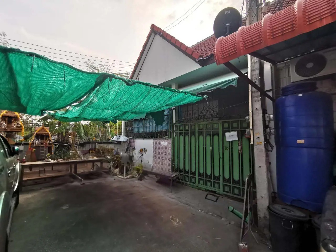 ประกาศฟรี! ซื้อ-ขาย-เช่า คอนโด บ้าน ทาวน์โฮม ที่ดิน และพื้นที่เชิงพาณิชย์ทั่วประเทศไทย ทุกทำเล ทุกงบประมาณ ไม่มีค่าใช้จ่าย ลงง่าย ขายไว เข้าถึงผู้ซื้อโดยตรง 2 246257pic1.jpg