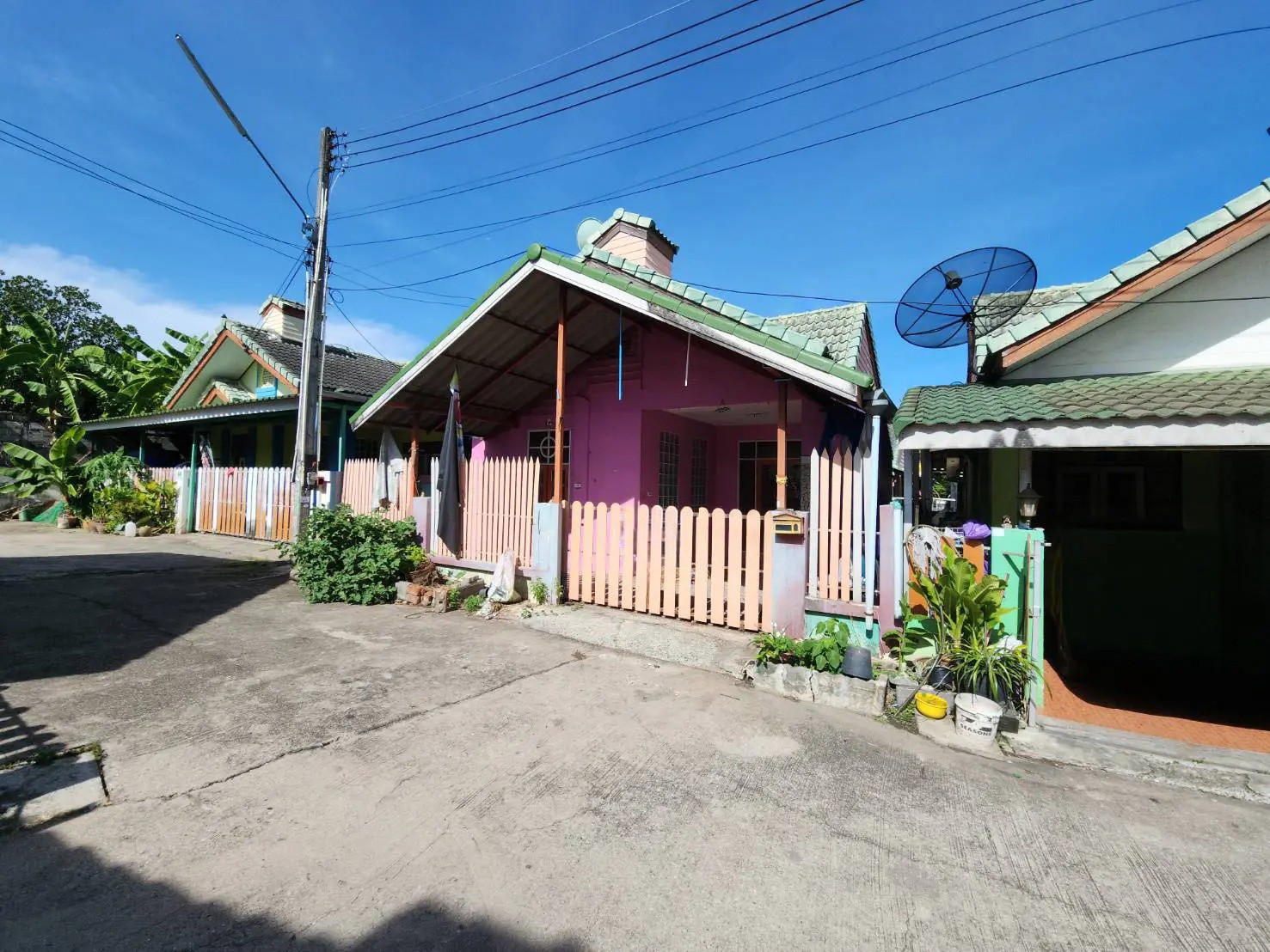 ประกาศฟรี! ซื้อ-ขาย-เช่า คอนโด บ้าน ทาวน์โฮม ที่ดิน และพื้นที่เชิงพาณิชย์ทั่วประเทศไทย ทุกทำเล ทุกงบประมาณ ไม่มีค่าใช้จ่าย ลงง่าย ขายไว เข้าถึงผู้ซื้อโดยตรง 5 245550pic4.jpg