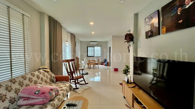 ประกาศฟรี! ซื้อ-ขาย-เช่า คอนโด บ้าน ทาวน์โฮม ที่ดิน และพื้นที่เชิงพาณิชย์ทั่วประเทศไทย ทุกทำเล ทุกงบประมาณ ไม่มีค่าใช้จ่าย ลงง่าย ขายไว เข้าถึงผู้ซื้อโดยตรง 4 247696pic3.jpg